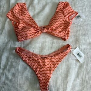 NWT Dippin' Daisy's Peach Orange Swirl Bikini